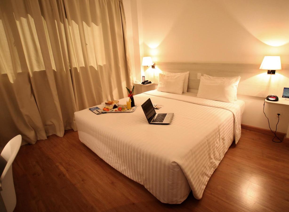 Camacari Plaza Hotel Экстерьер фото
