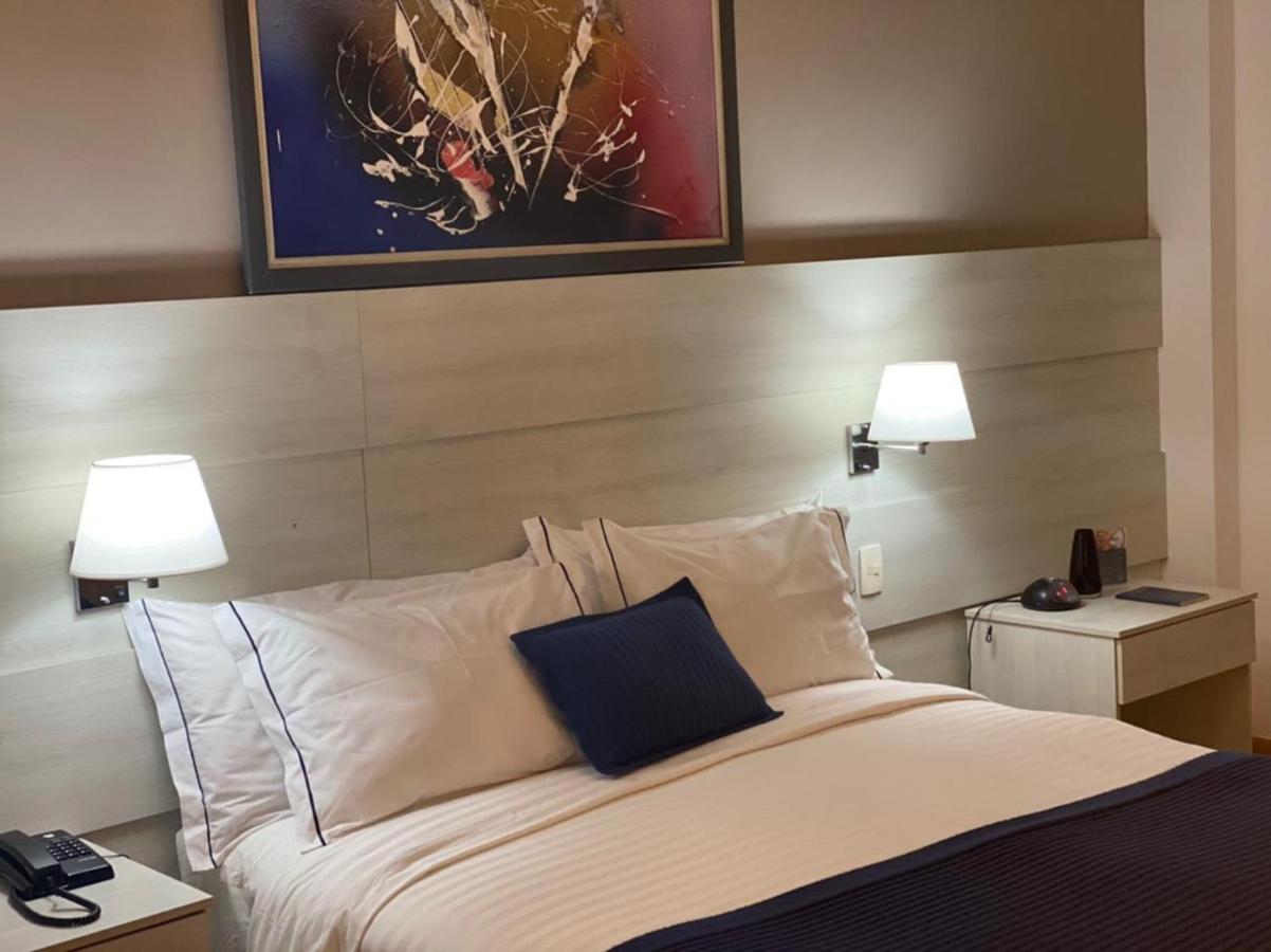 Camacari Plaza Hotel Экстерьер фото