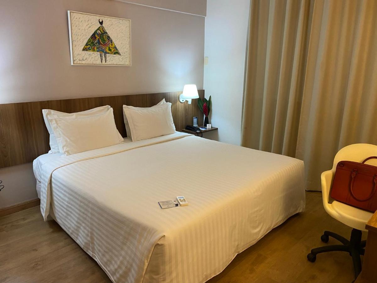 Camacari Plaza Hotel Экстерьер фото