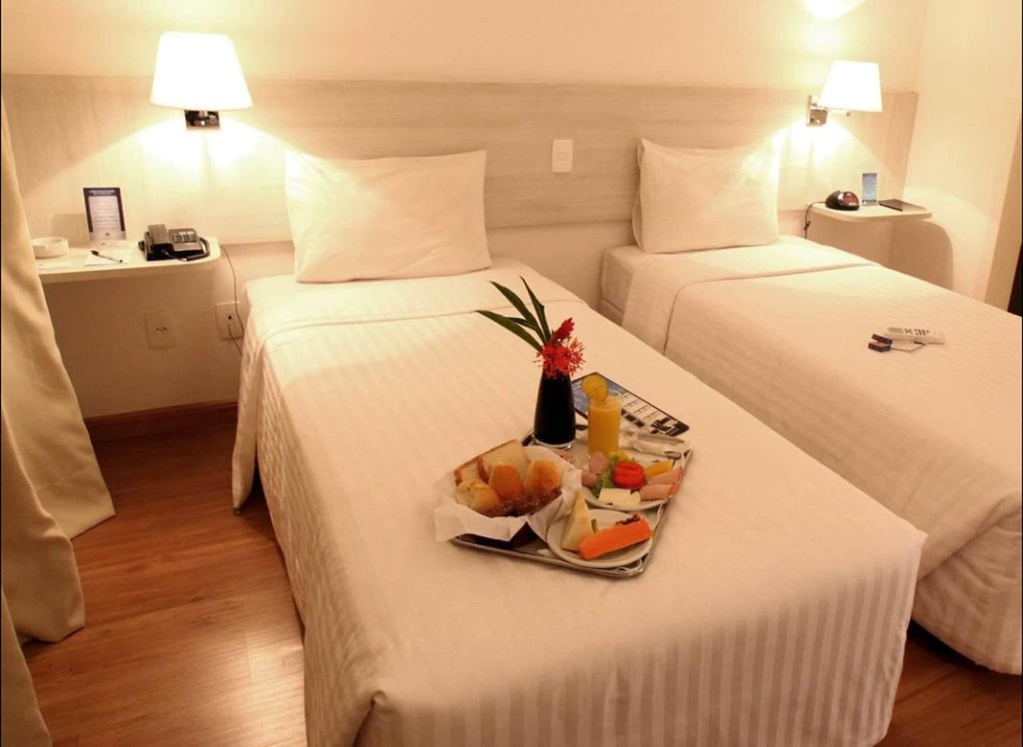 Camacari Plaza Hotel Экстерьер фото