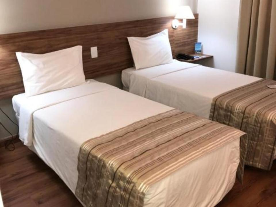 Camacari Plaza Hotel Экстерьер фото
